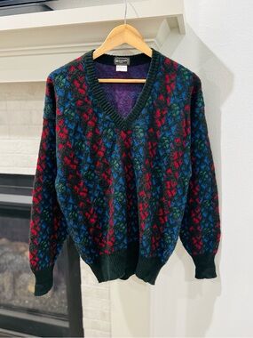 Vintage Ermenegildo Zegna Abstract Geometric Vneck Sweater